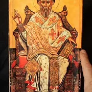 Икона "Спиридон Тримифунтский на троне" — фотография 1