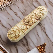 Флешка «Розы» из дерева — сувенир — необычный подарок — фотография 1