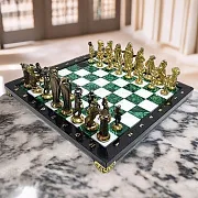 Шахматы из малахита — необычный подарок — фотография 1