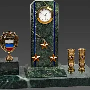 Подарочные часы «Погон» с гербом ФСО и подставками — фотография 2