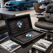 Нарды под стеклом «BMW» в подарок — фотография 8